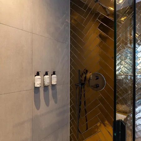 Het Met De Groene Deur Bed and breakfast Ámsterdam