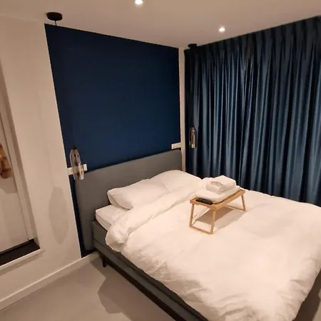 Vendégház Het Met De Groene Deur 4*